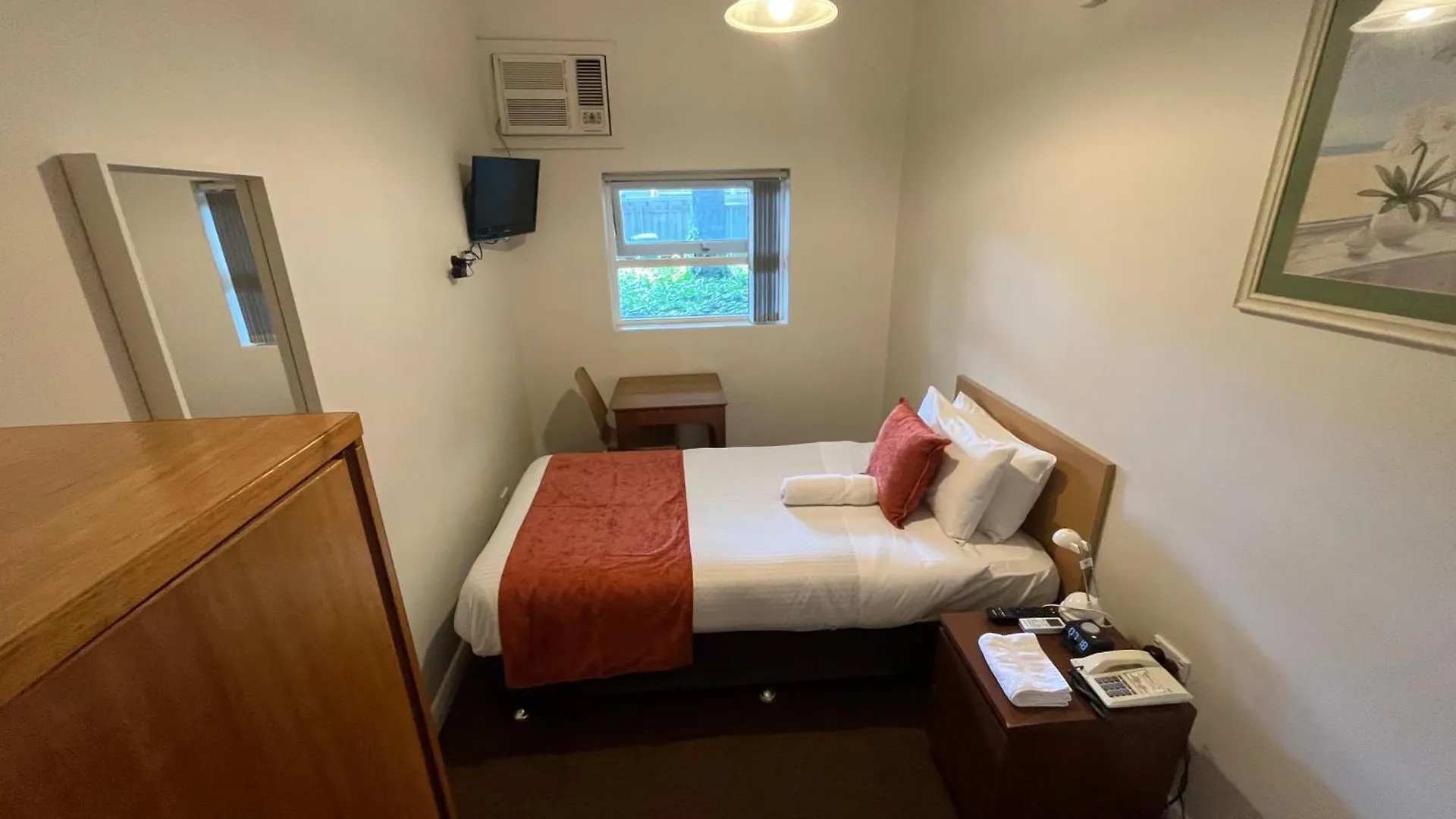 Princes Lodge Motel Adelaide 3*,  Australien